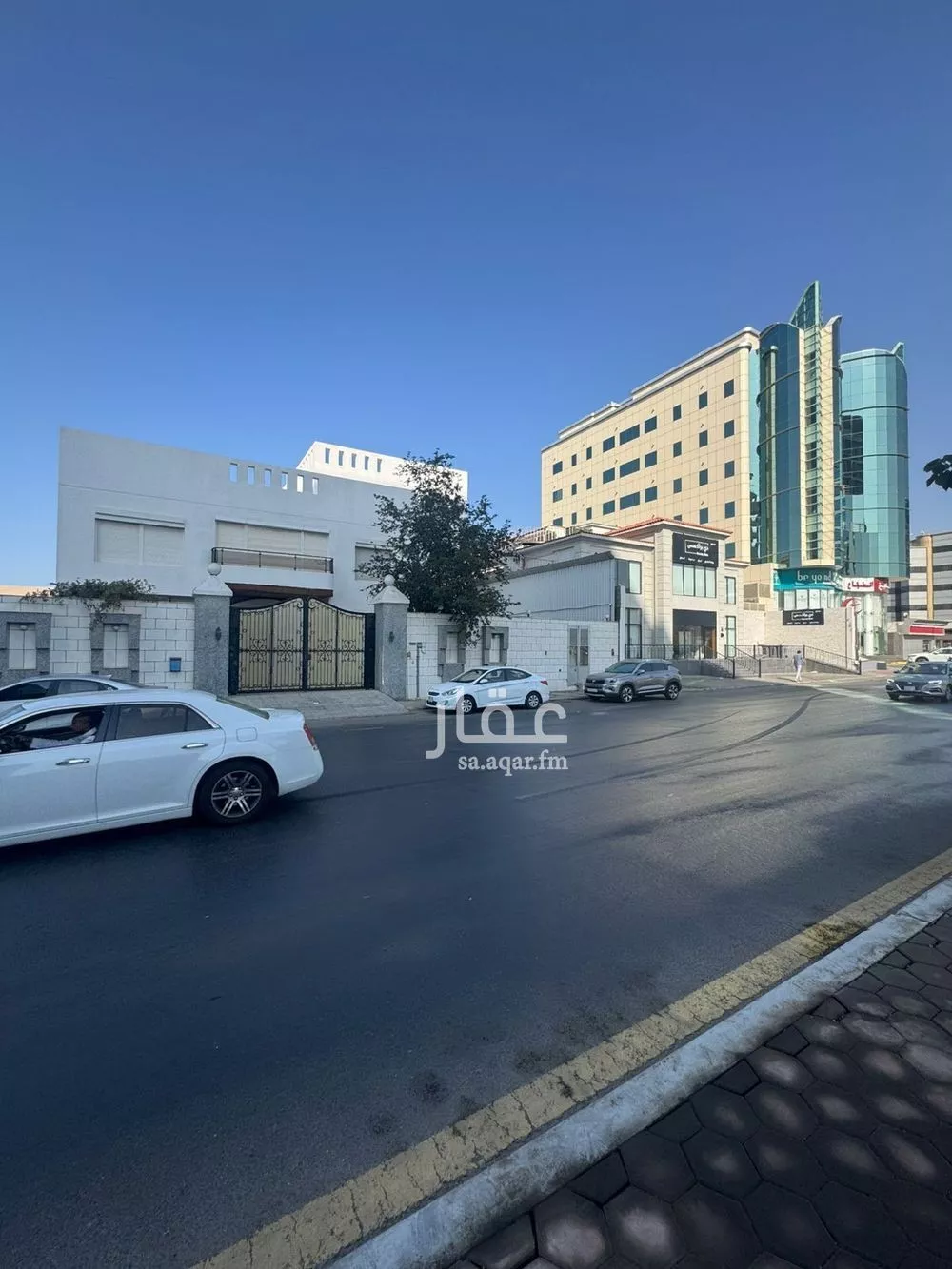 فيلا للإيجار في شارع الامير سلطان, حي الخالدية, مدينة جدة, منطقة مكة المكرمة 1 صورة