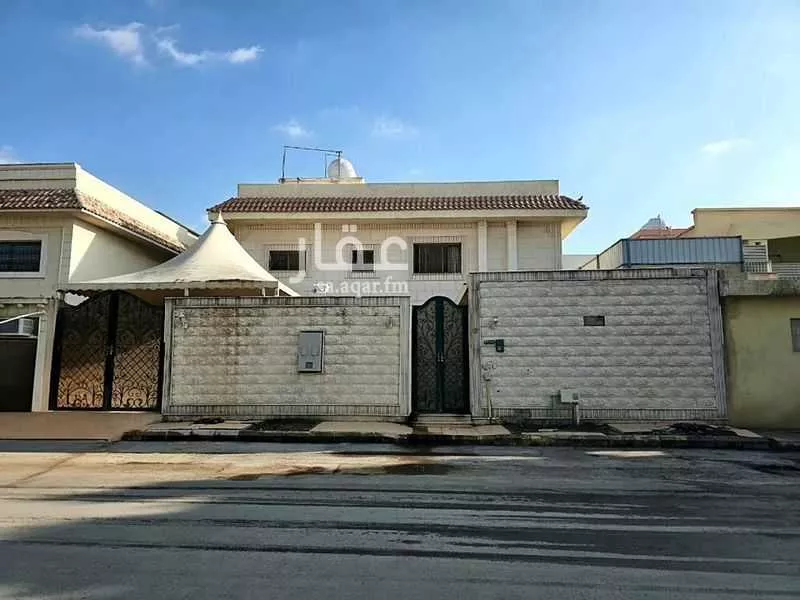 فيلا للبيع في شارع سليمان بن علي آل الشيخ, حي العليا, مدينة الرياض, منطقة الرياض 1 صورة