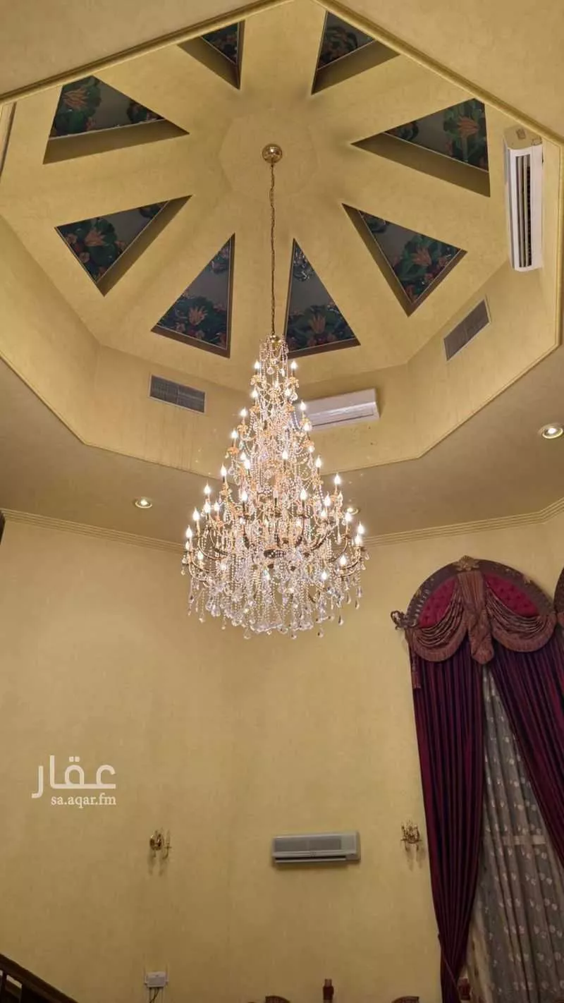 فيلا للبيع في شارع ظلم, حي شبرا, مدينة الرياض, منطقة الرياض 1 صورة