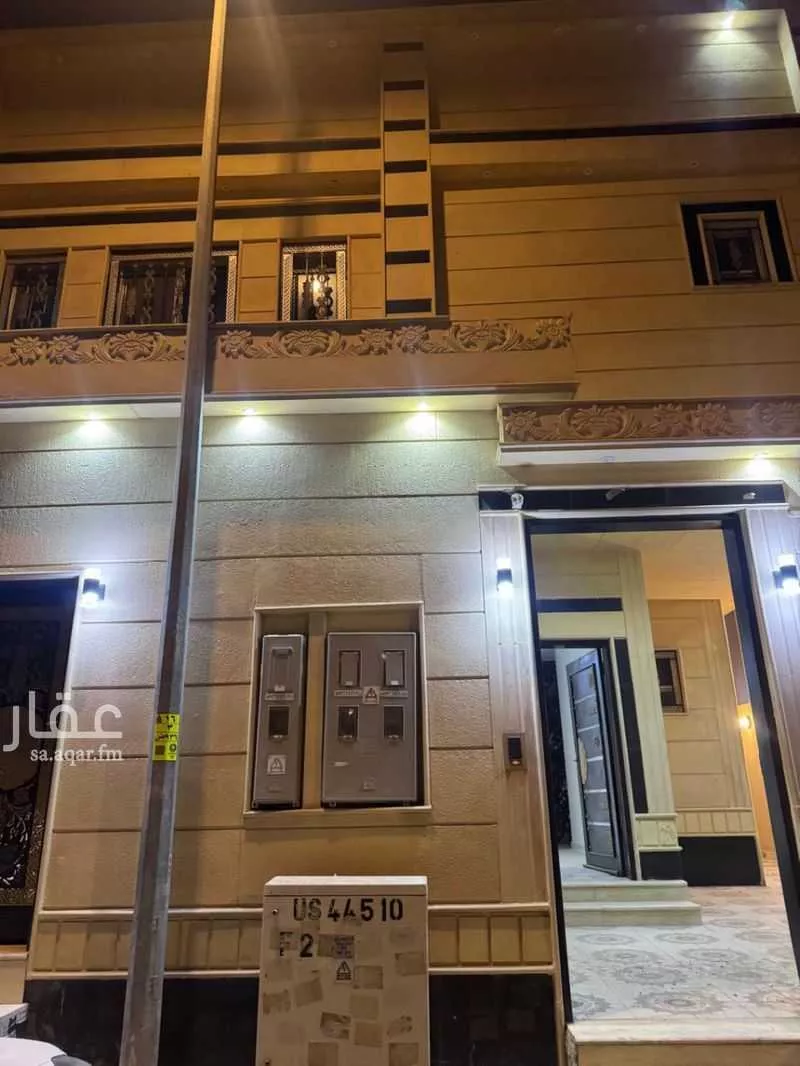 فيلا للإيجار في شارع أبي أحمد القيسي, حي الرمال, مدينة الرياض, منطقة الرياض 1 صورة