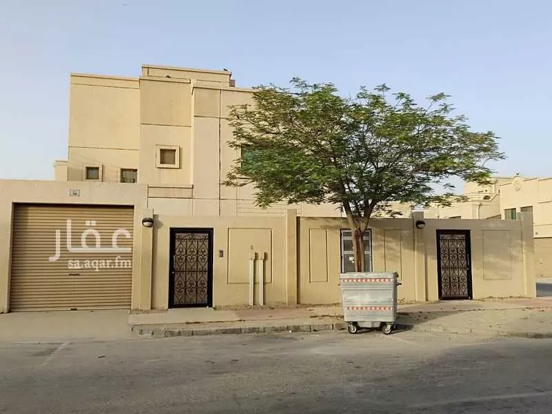 فيلا للبيع في شارع الاسيال 3, مدينة مدينه الجبيل الصناعيه, المنطقة الشرقية 1 صورة