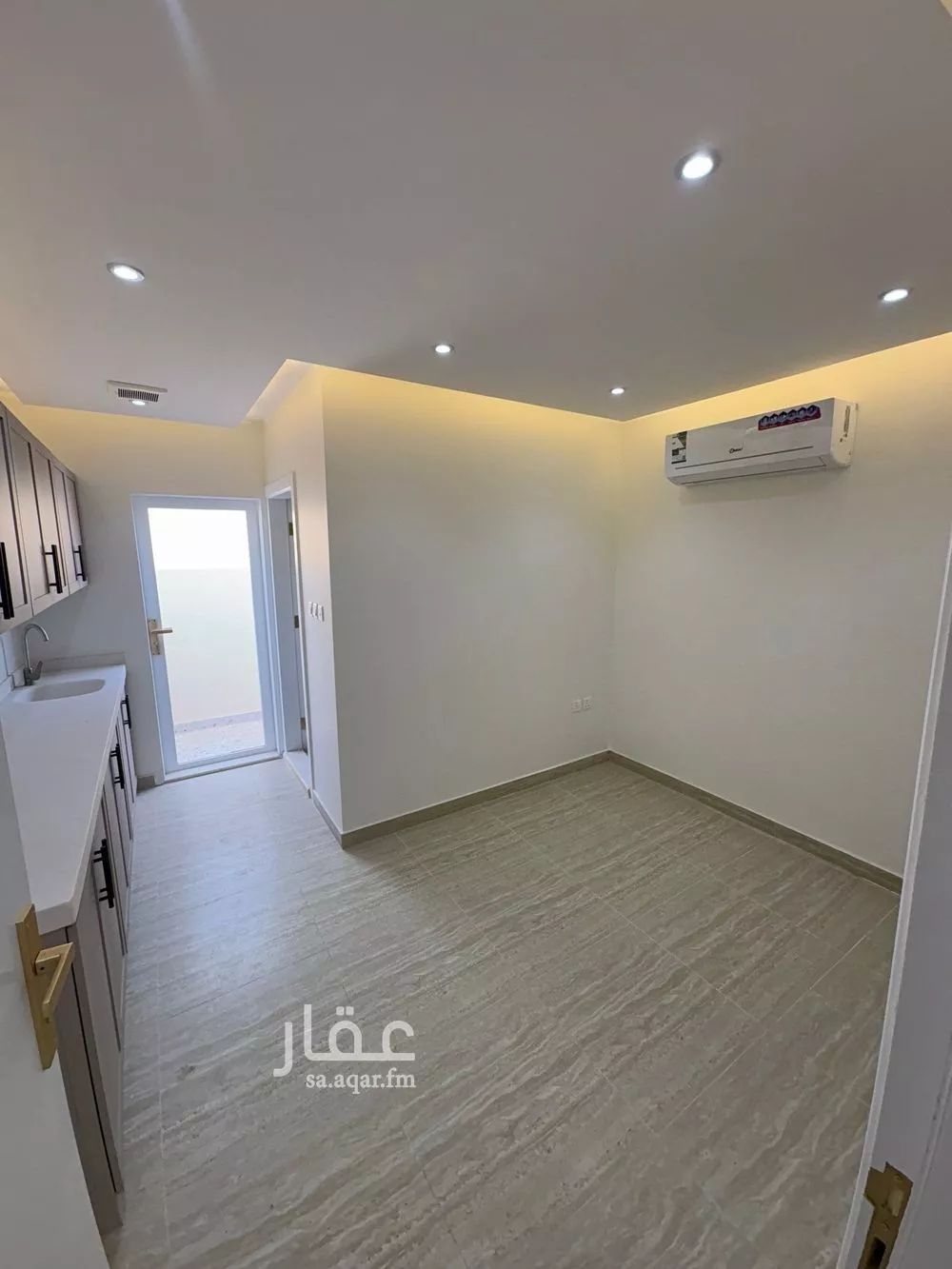 شقة للإيجار في شارع أبي عبدالله بن داود, حي الورود, مدينة الرياض, منطقة الرياض 1 صورة