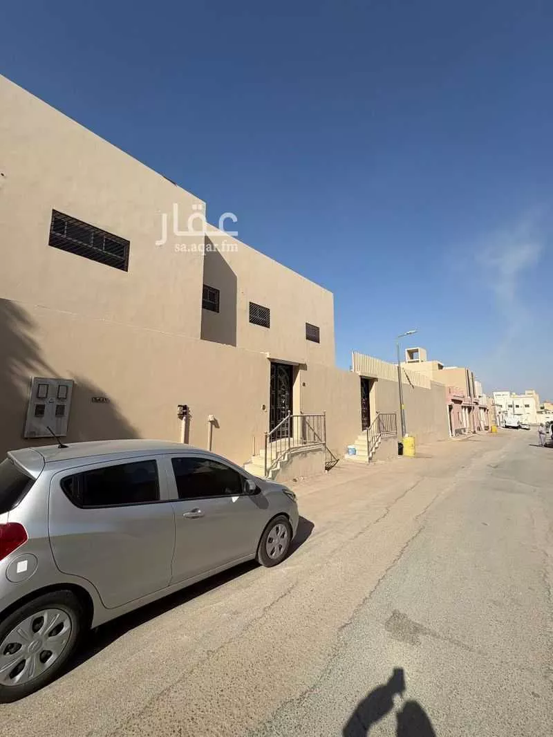 فيلا للبيع في شارع حريملاء, حي السويدي, مدينة الرياض, منطقة الرياض 1 صورة