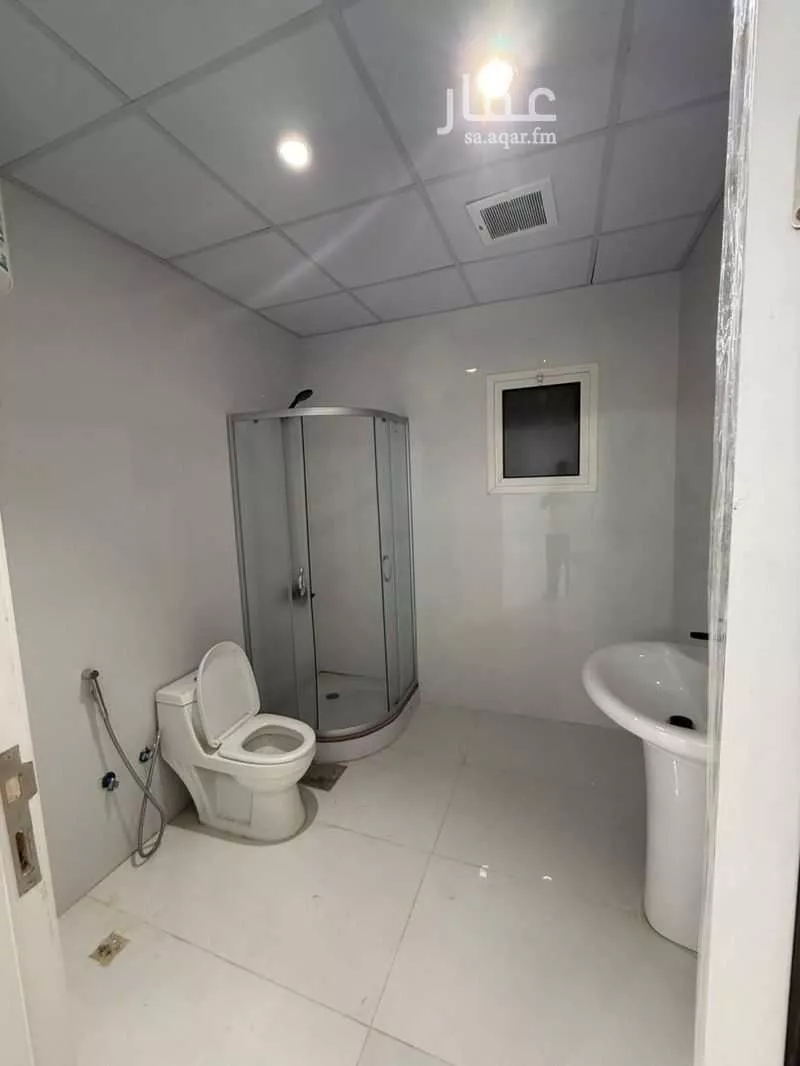 شقة للإيجار في شارع أبي عبدالله بن داود, حي الورود, مدينة الرياض, منطقة الرياض 1 صورة