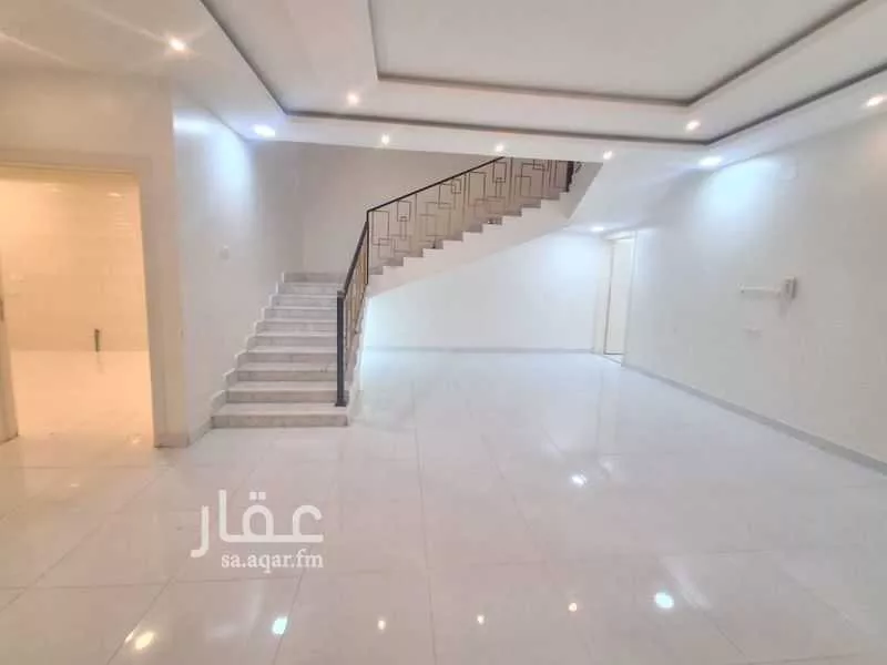 فيلا للإيجار في شارع موسى الموصلي, حي الفلاح, مدينة بريدة, منطقة القصيم 1 صورة