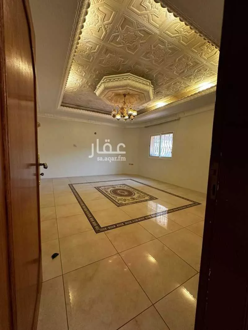 فيلا للبيع في شارع الافلاج, حي الدانة الشمالية, مدينة الظهران, المنطقة الشرقية 1 صورة