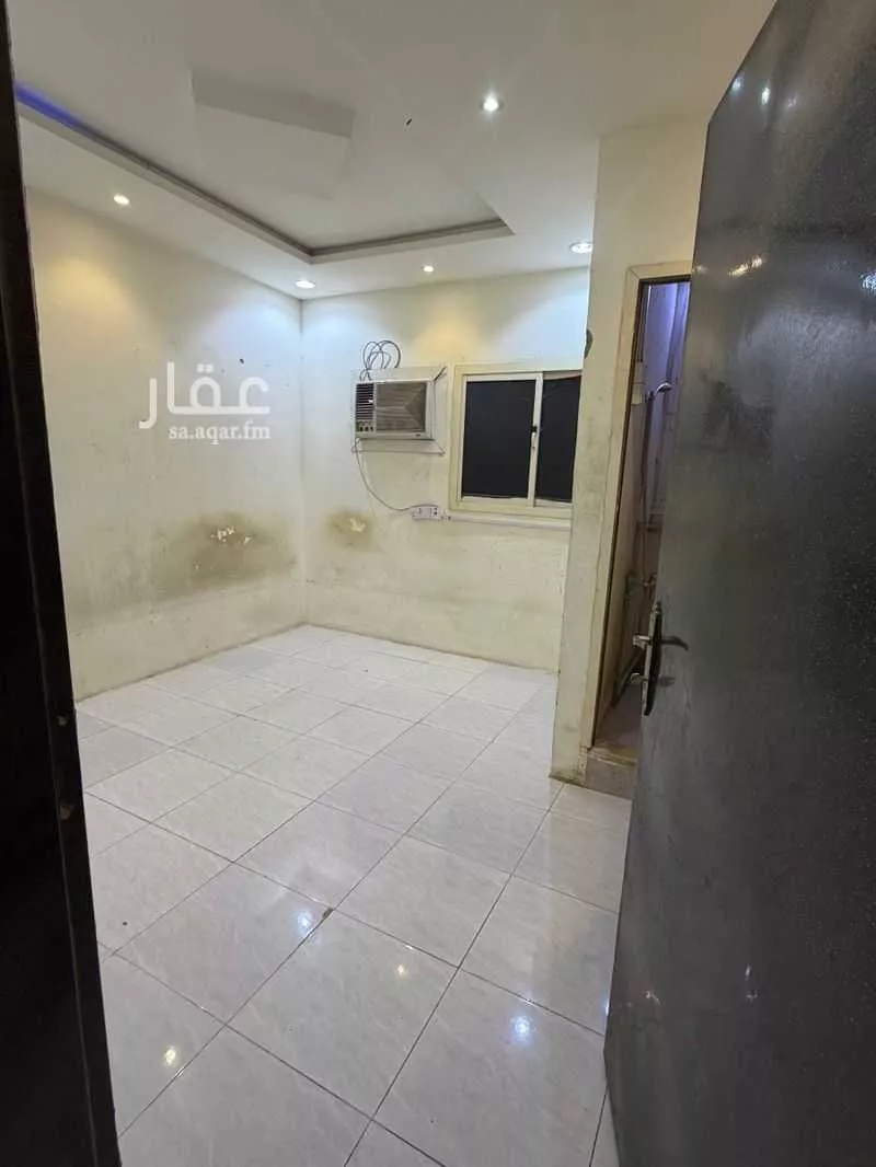 غرفة للإيجار في شارع الشيخ علي بن حسين بن محمد, حي النسيم الشرقي, مدينة الرياض, منطقة الرياض 1 صورة