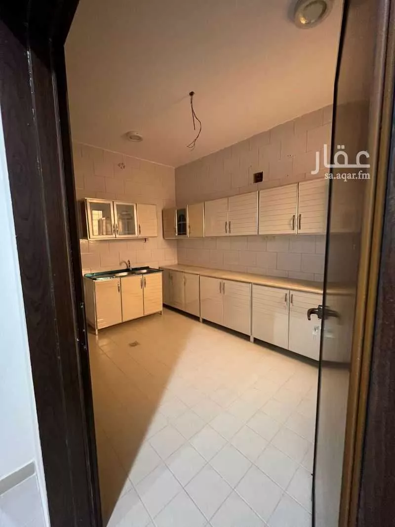 فيلا للبيع في شارع إسماعيل البزاز, حي النرجس, مدينة الرياض, منطقة الرياض 1 صورة