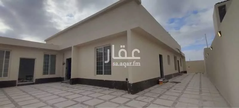 دور للبيع في شارع الملك عبدالله 213, حي الملك عبدالله, مدينة شقراء, منطقة الرياض 1 صورة