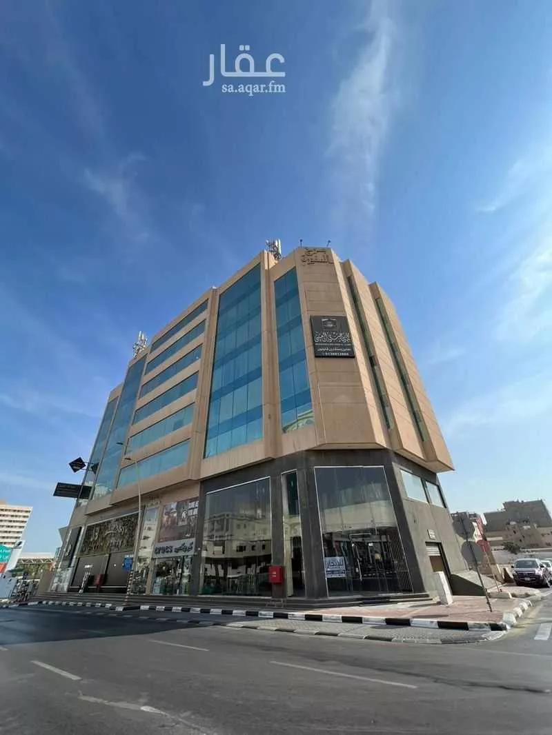 محل للإيجار في شارع السابع والعشرون, حي مدينة العمال, مدينة الخبر, المنطقة الشرقية 1 صورة