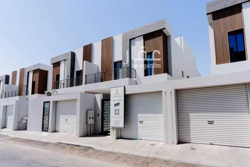فيلا للبيع في شارع زياد الاعجم, حي الراكة الشمالية, مدينة الدمام, المنطقة الشرقية 1 صورة