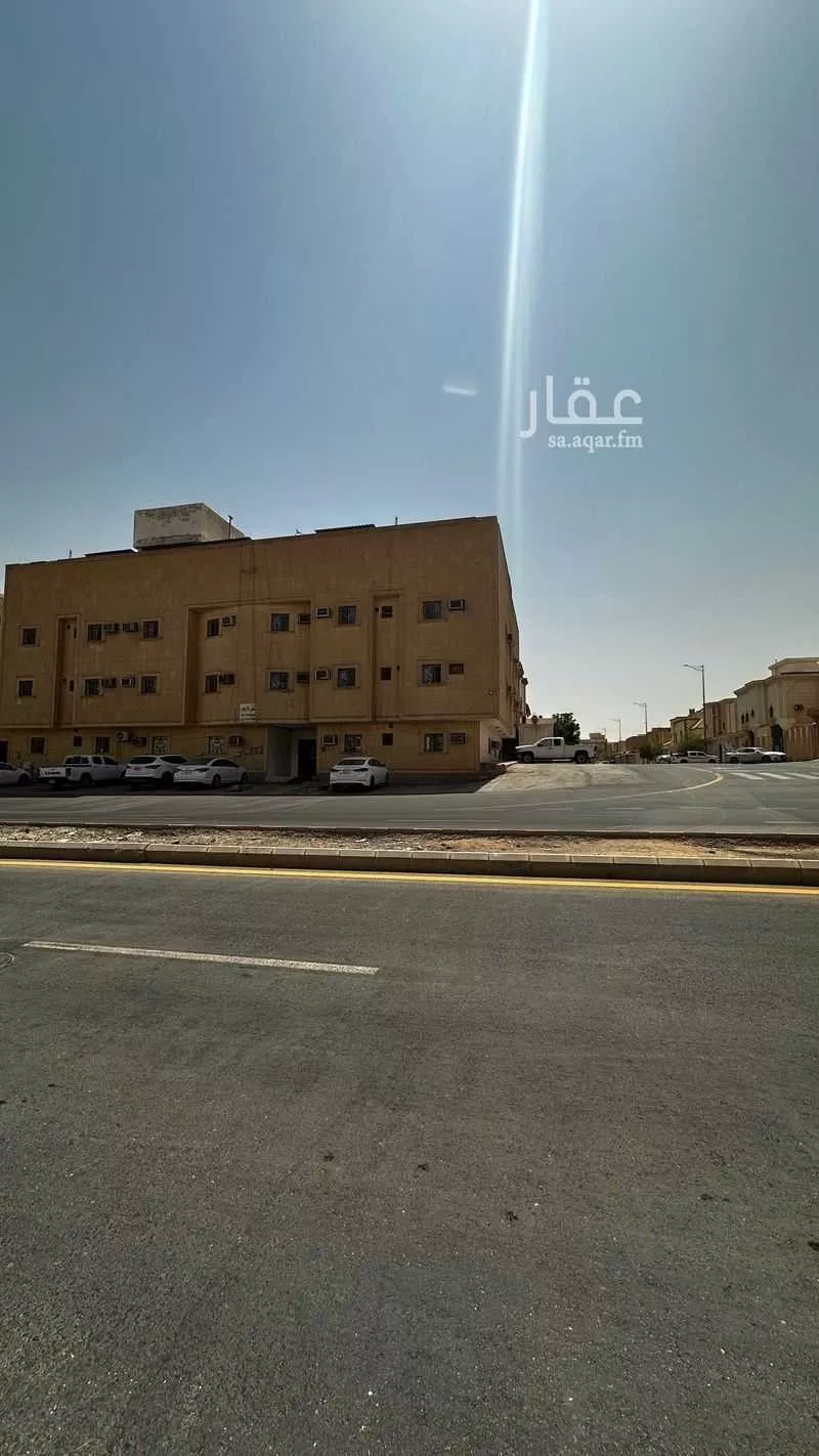 عمارة للبيع في شارع القلاع, حي بدر, مدينة الرياض, منطقة الرياض 1 صورة