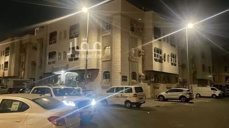 عمارة للبيع في شارع صفي الدين الحلي, حي الروضة, مدينة جدة, منطقة مكة المكرمة 1 صورة