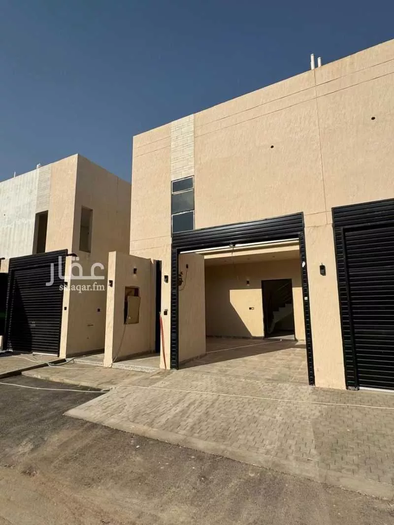 دور للبيع في شارع بركات الانماطي, حي عكاظ, مدينة الرياض, منطقة الرياض 1 صورة