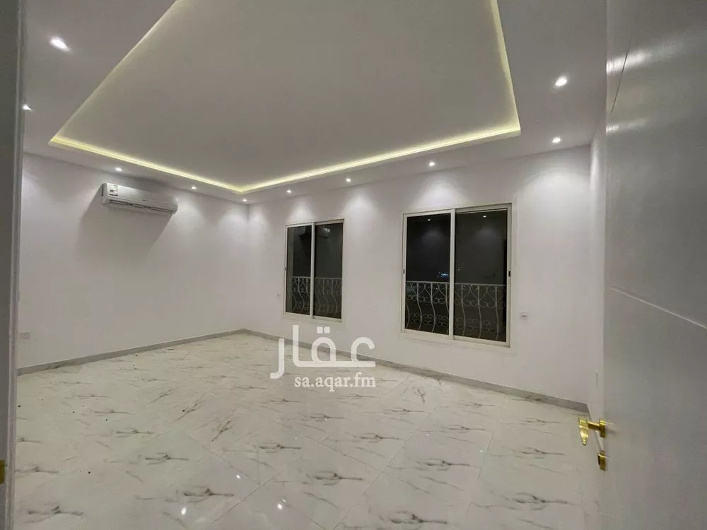 شقة للبيع في شارع احمد الغزالي, حي العارض, مدينة الرياض, منطقة الرياض 1 صورة