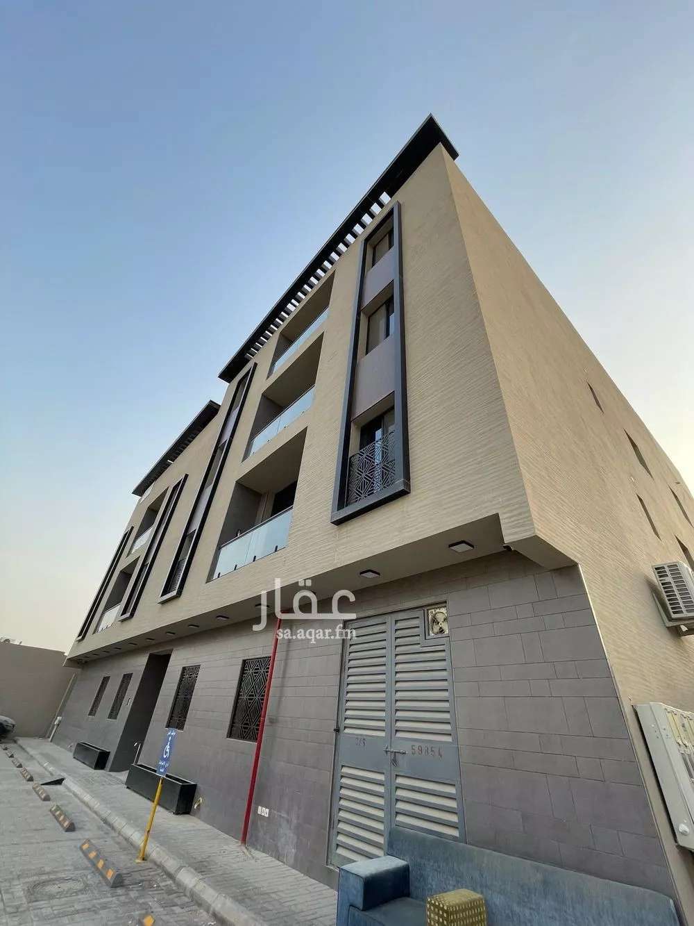شقة للبيع في شارع طارق بن شهاب, حي العارض, مدينة الرياض, منطقة الرياض 1 صورة