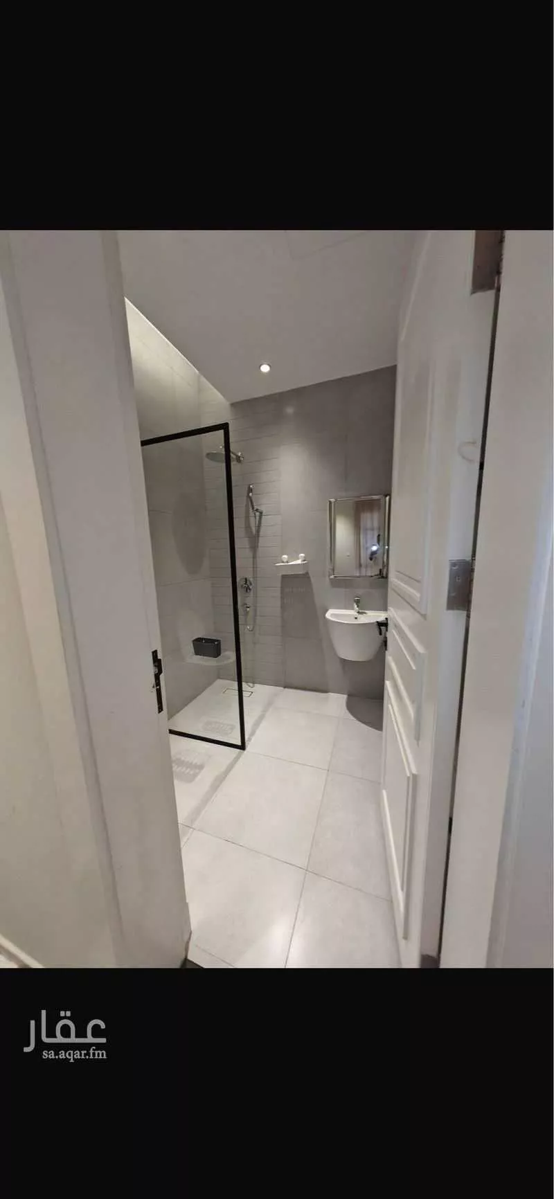 شقة للإيجار في شارع الامام سعود بن فيصل , حي الملقا, مدينة الرياض, منطقة الرياض 1 صورة