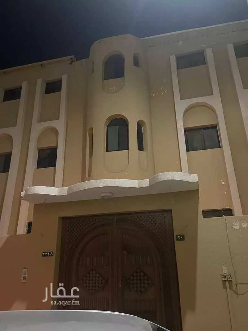 عمارة للبيع في شارع محمد بن عباد ، حي أم السباع ، الطائف ، الطائف 1 صورة