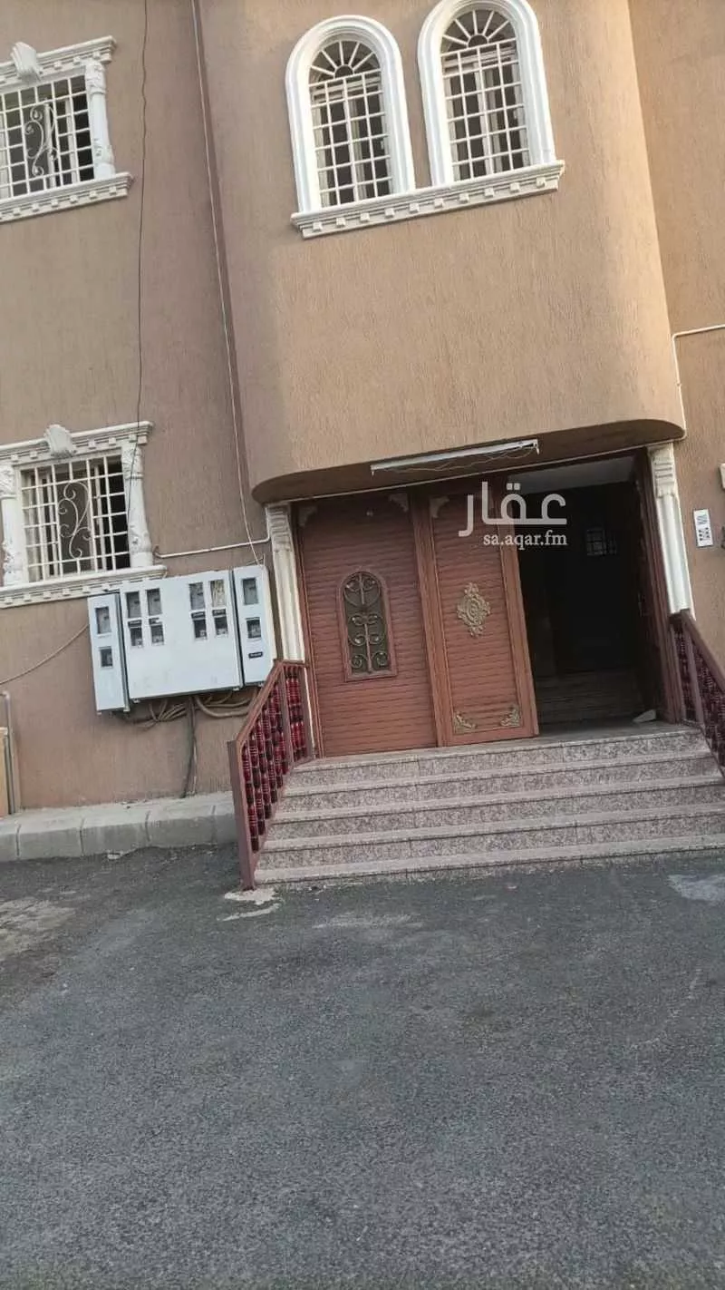 شقة للإيجار في شارع بجير ابن ابي بجير العبسي ، حي المضباع ، الطائف ، الطائف 1 صورة