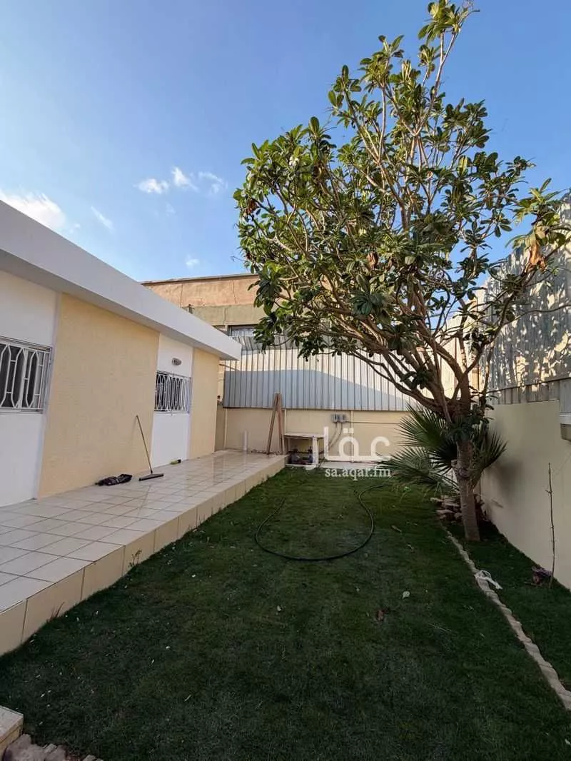 فيلا للإيجار في شارع وثاب بن سابق, حي السليمانية, مدينة الرياض, منطقة الرياض 1 صورة