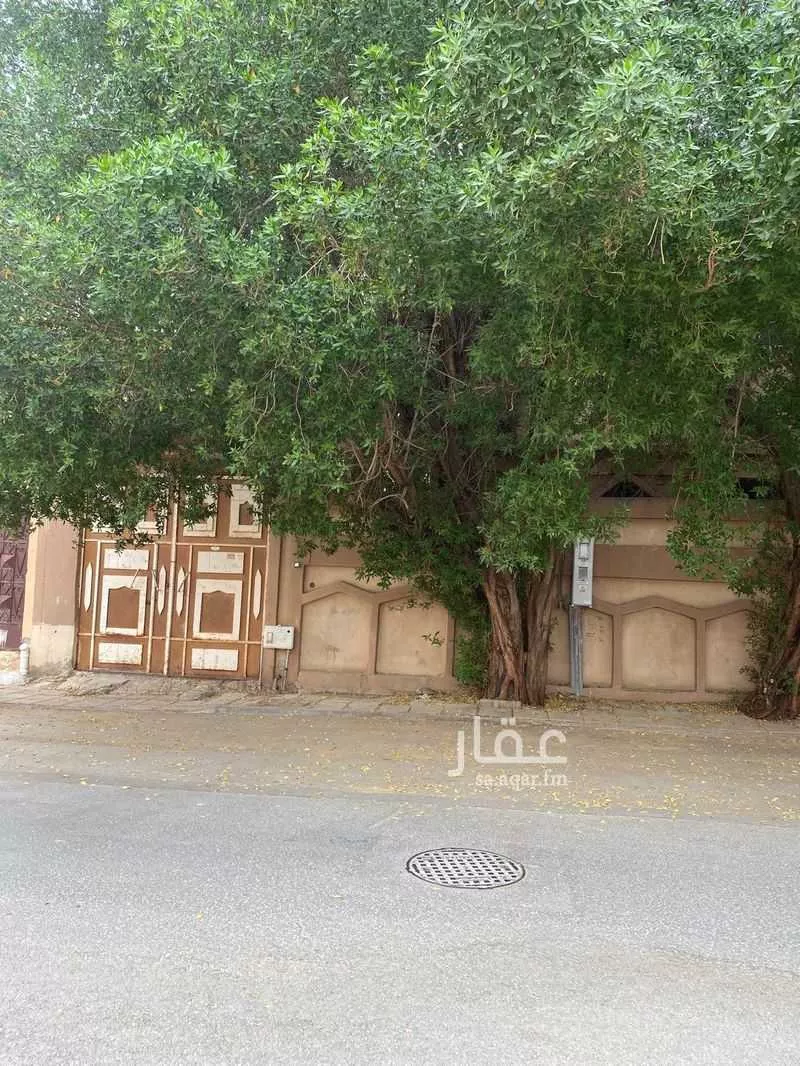 فيلا للبيع في شارع حيدر الحجاز ، حي الهلال ، بريدة ، بريدة 1 صورة