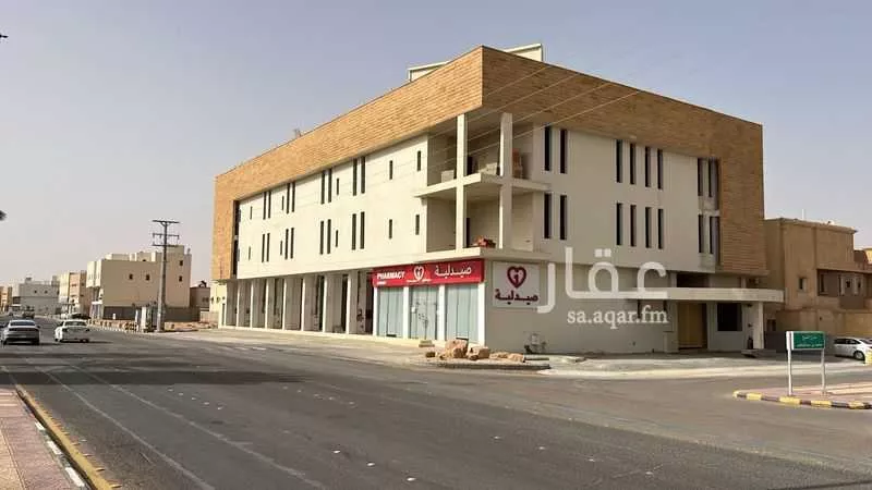 عمارة للإيجار في شارع طريق الملك خالد, حي غرناطة, مدينة المزاحميه, منطقة الرياض 1 صورة