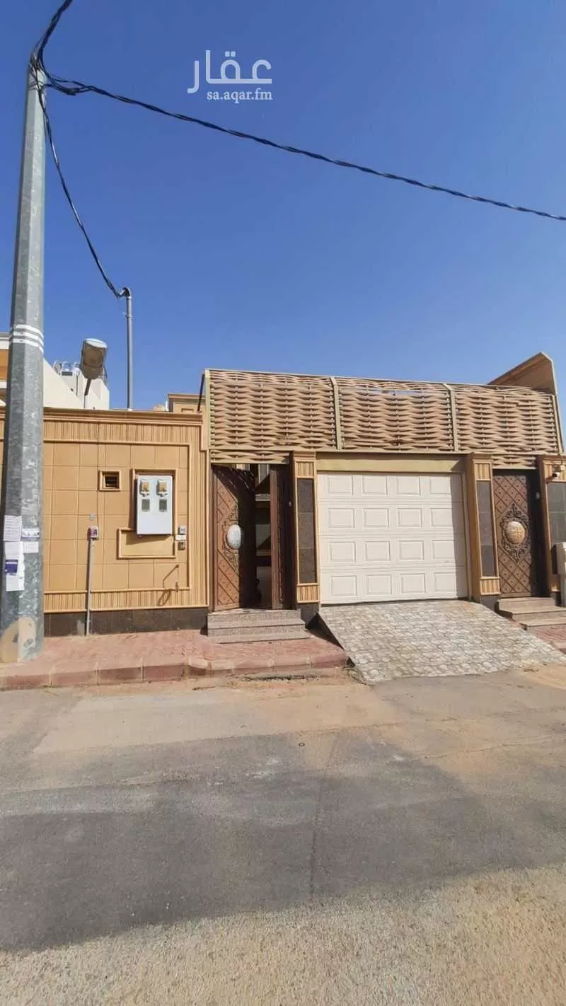 فيلا للبيع في شارع عامر بن اوس, حي الملك عبدالعزيز, مدينة المجمعة, منطقة الرياض 1 صورة