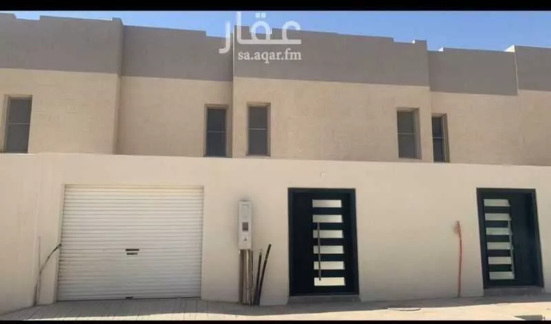 فيلا للبيع في شارع عبدالله بن محمد التلمساني ، حي مطار الملك خالد الدولي ، الرياض ، منطقة الرياض 1 صورة