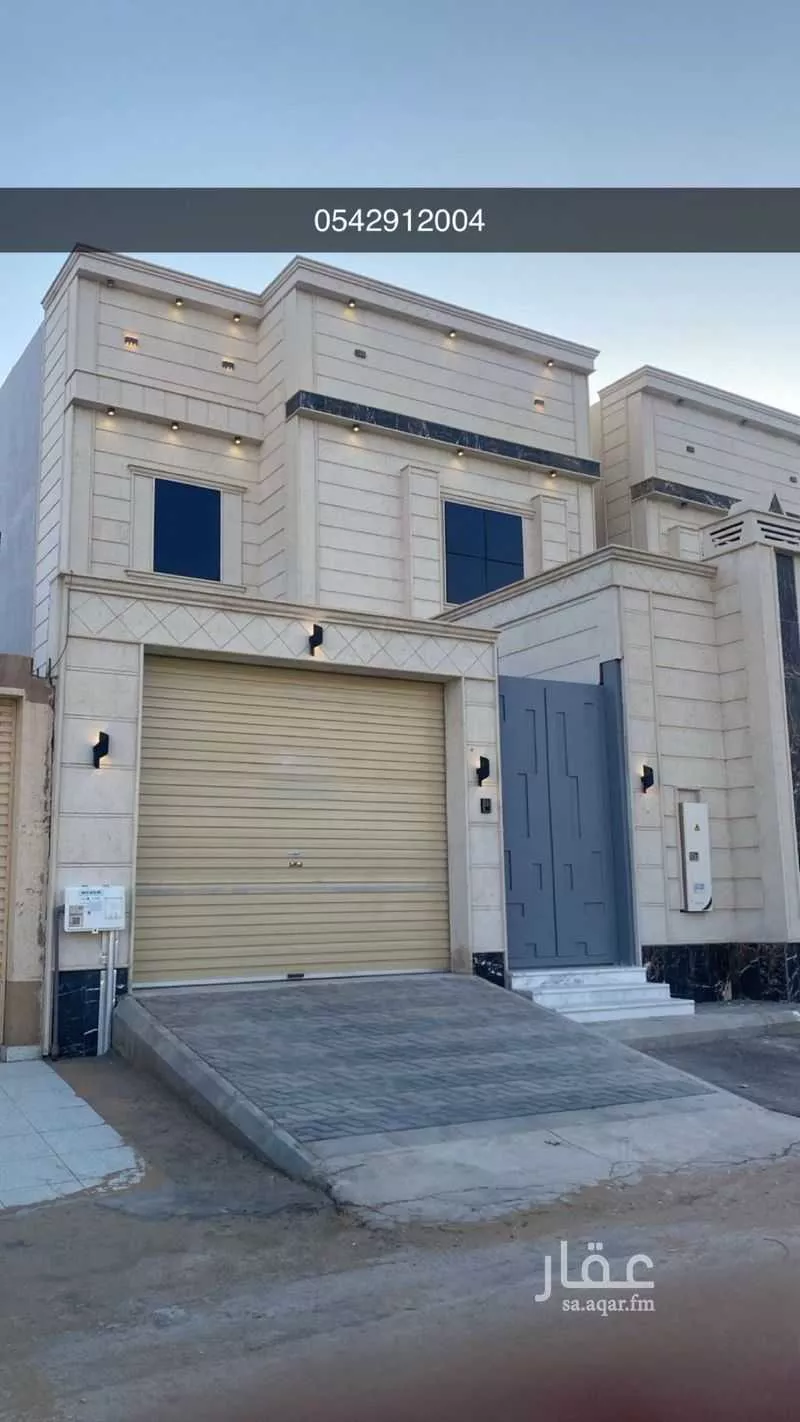 فيلا للبيع في شارع سعيد بن عامر, حي الملك فهد, مدينة عنيزة, منطقة القصيم 1 صورة