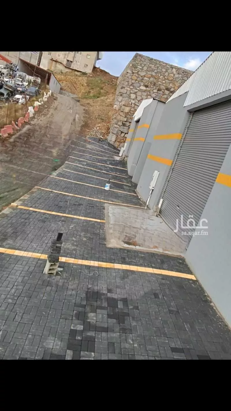 مستودع للإيجار في شارع 10972801, حي النعمان, مدينة ابها, منطقة عسير 1 صورة