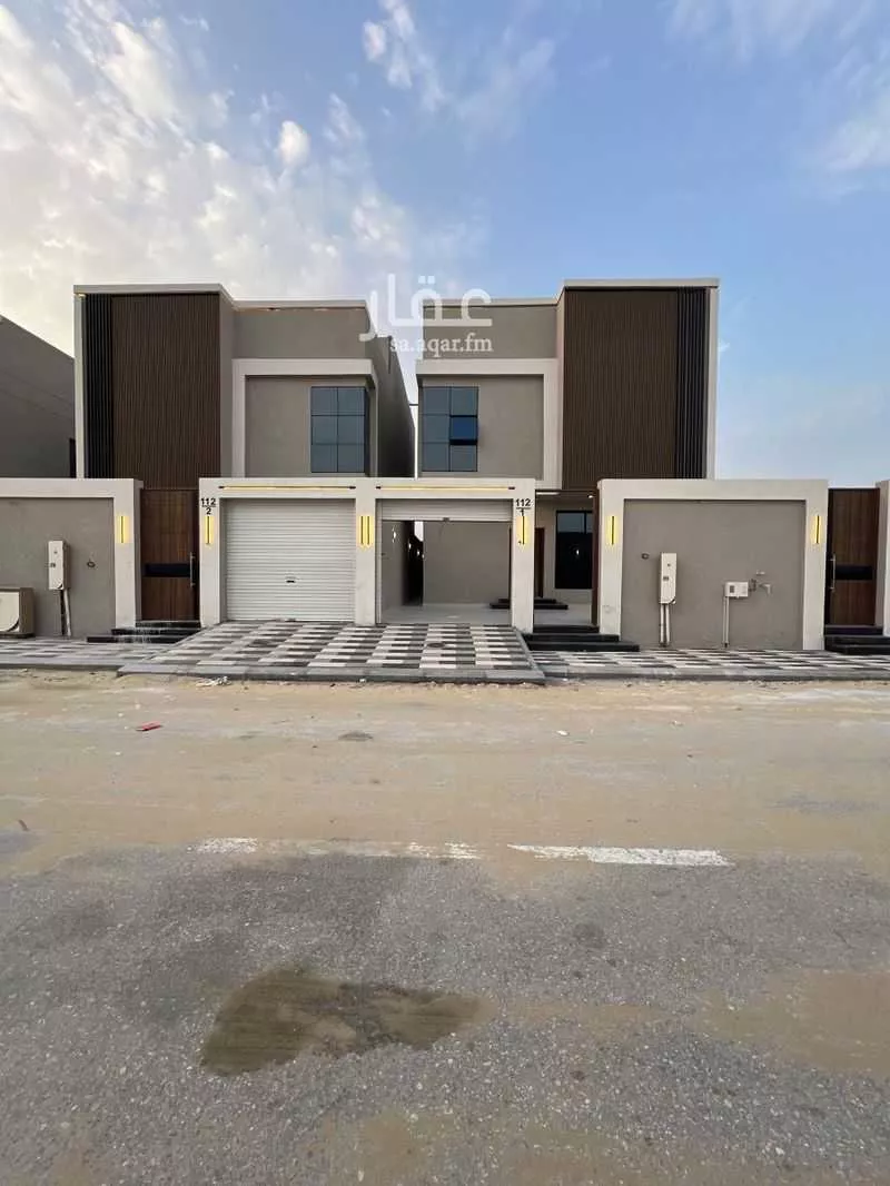 فيلا للبيع في شارع الرساله, حي الشعلة, مدينة الدمام, المنطقة الشرقية 1 صورة