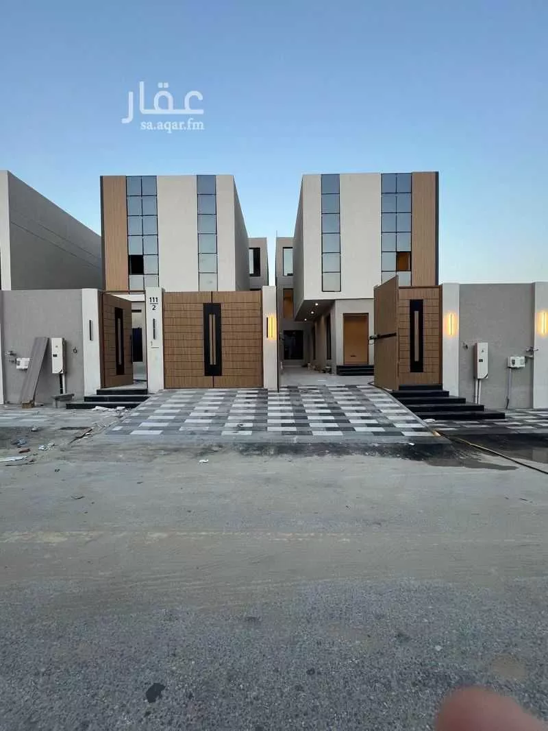 فيلا للبيع في شارع 105ب, حي الشعلة, مدينة الدمام, المنطقة الشرقية 1 صورة
