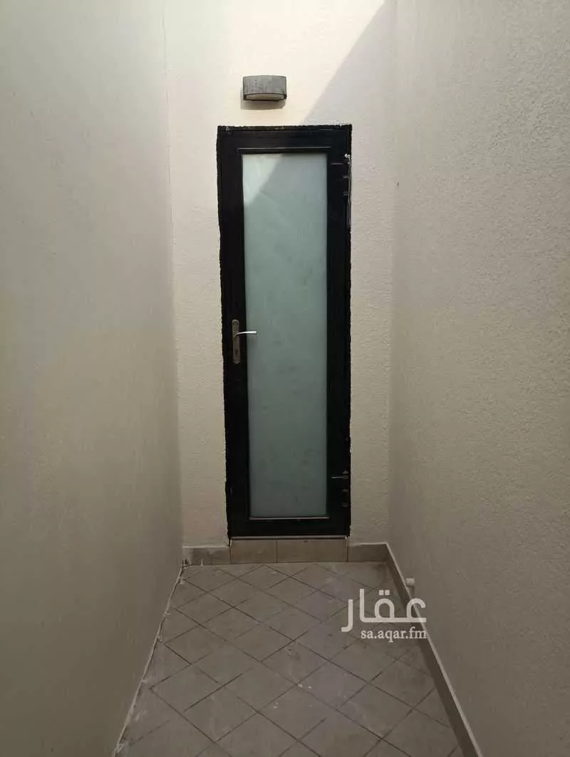 غرفة للإيجار في شارع رقم 401, حي الملقا, مدينة الرياض, منطقة الرياض 1 صورة