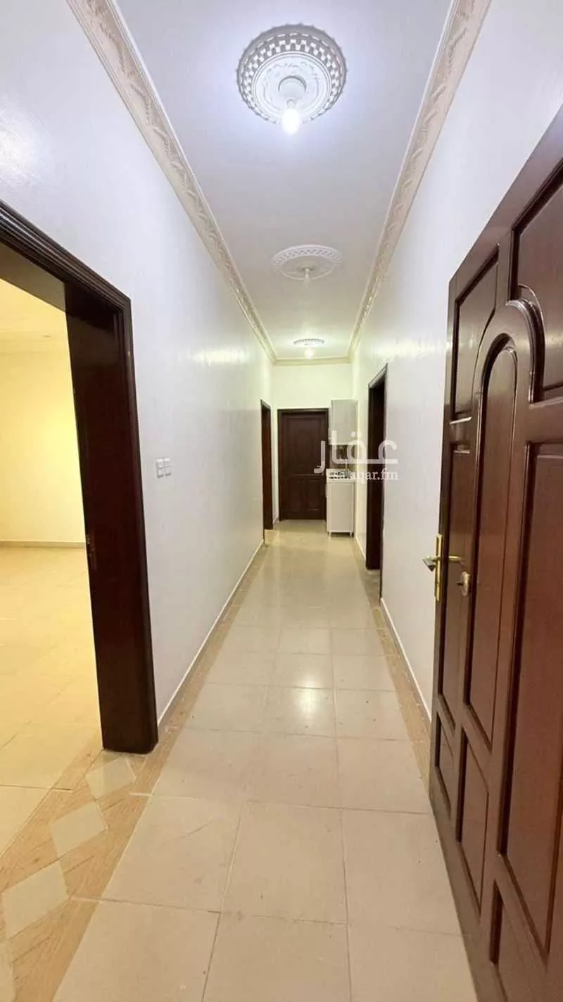 عمارة للإيجار في شارع عبدالله ابن الربيع, حي شظاة, مدينة المدينه المنوره, منطقة المدينة المنورة 1 صورة