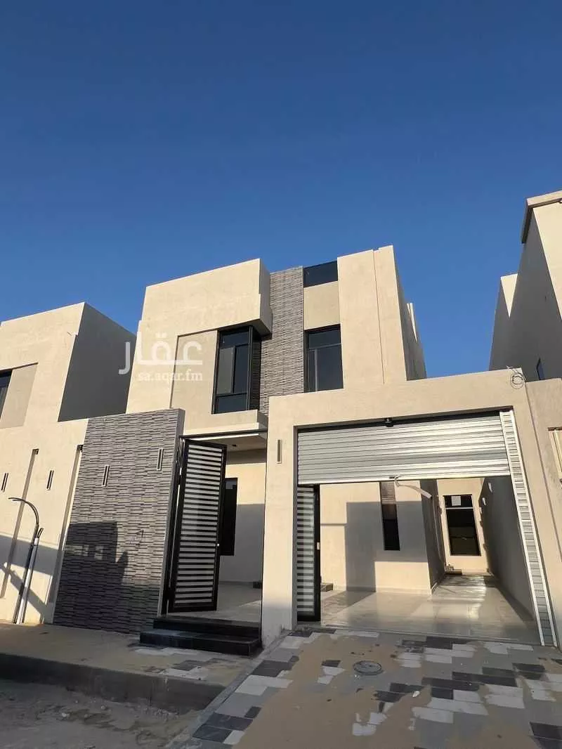 فيلا للبيع في شارع ابن المظفر الحاتمي, حي العروبة, مدينة الدمام, المنطقة الشرقية 1 صورة