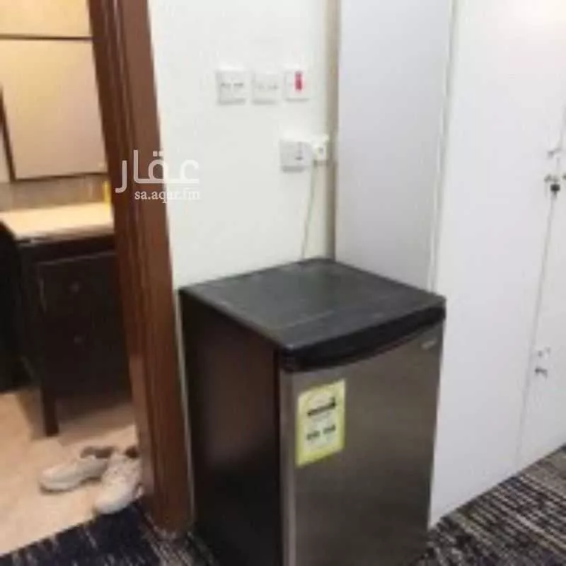 عمارة للإيجار في شارع عمارة بن عقبة, حي الجرادية, مدينة الرياض, منطقة الرياض 1 صورة