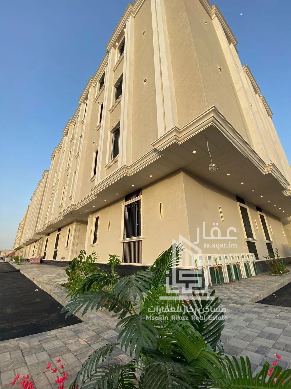 شقة للبيع في شارع الشيخ عبدالرحمن بن إسحاق بن عبدالرحمن, حي المنار, مدينة الرياض, منطقة الرياض 1 صورة