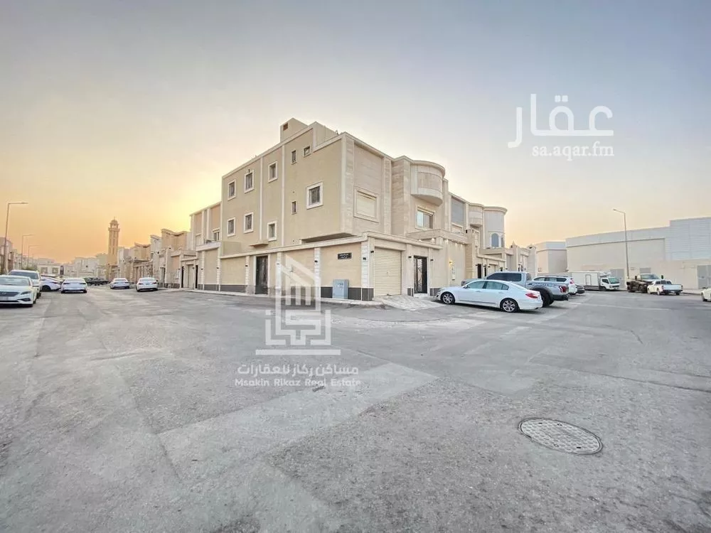 فيلا للبيع في شارع عبدالله بن المعمر بن العاص, حي السعادة, مدينة الرياض, منطقة الرياض 1 صورة