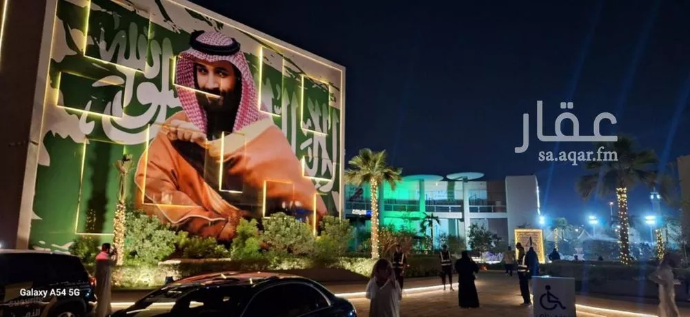 محل للإيجار في شارع الشيخ عبدالرحمن بن فريان, حي السويدي الغربي, مدينة الرياض, منطقة الرياض 1 صورة