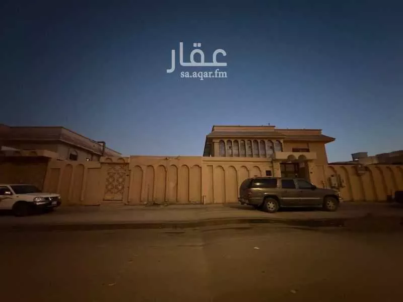 فيلا للبيع في شارع آل عبدالقادر, حي سلطانة, مدينة الرياض, منطقة الرياض 1 صورة