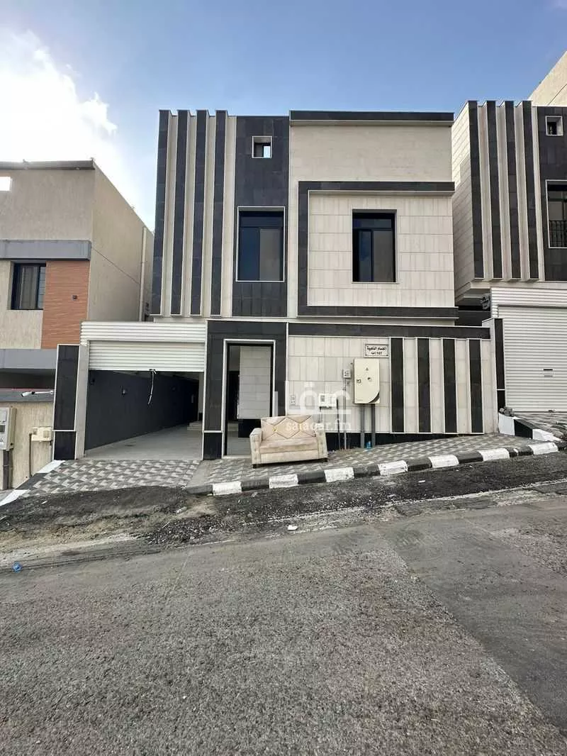 فيلا للبيع في شارع داود البغدادي, حي البحيرات, مدينة مكة المكرمة, منطقة مكة المكرمة 1 صورة