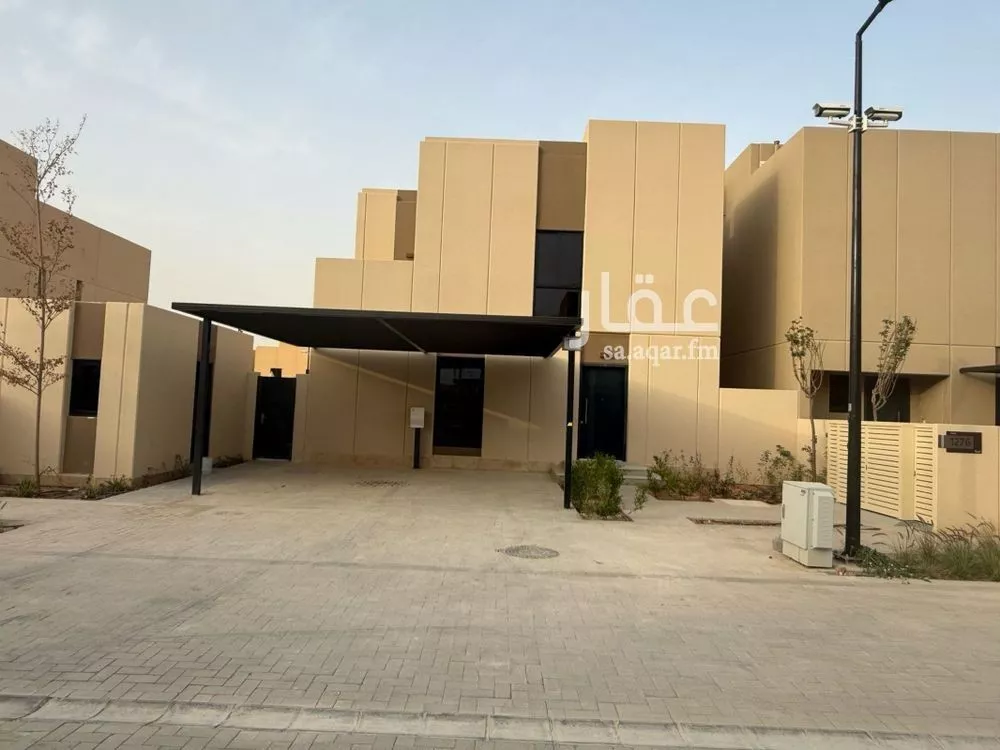 فيلا للإيجار في شارع رقم 1232, حي سدرة, مدينة الرياض, منطقة الرياض 1 صورة