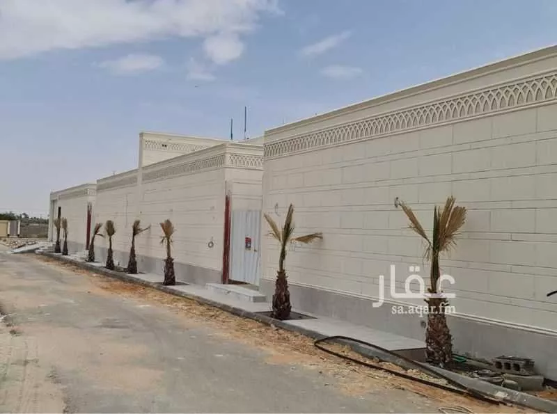 استراحة للبيع في شارع شارع حي د, حي الورود, مدينة المذنب, منطقة القصيم 1 صورة
