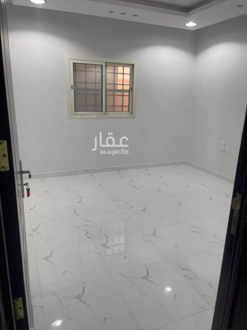 دور للإيجار في شارع منيع بن سالم, حي إشبيلية, مدينة الرياض, منطقة الرياض 1 صورة