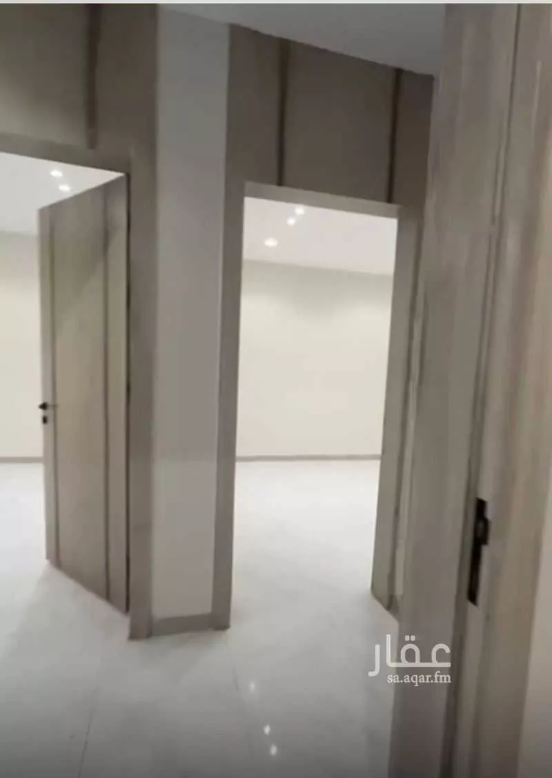 شقة للبيع في شارع غنيمة, حي الغدير, مدينة ابها, منطقة عسير 1 صورة
