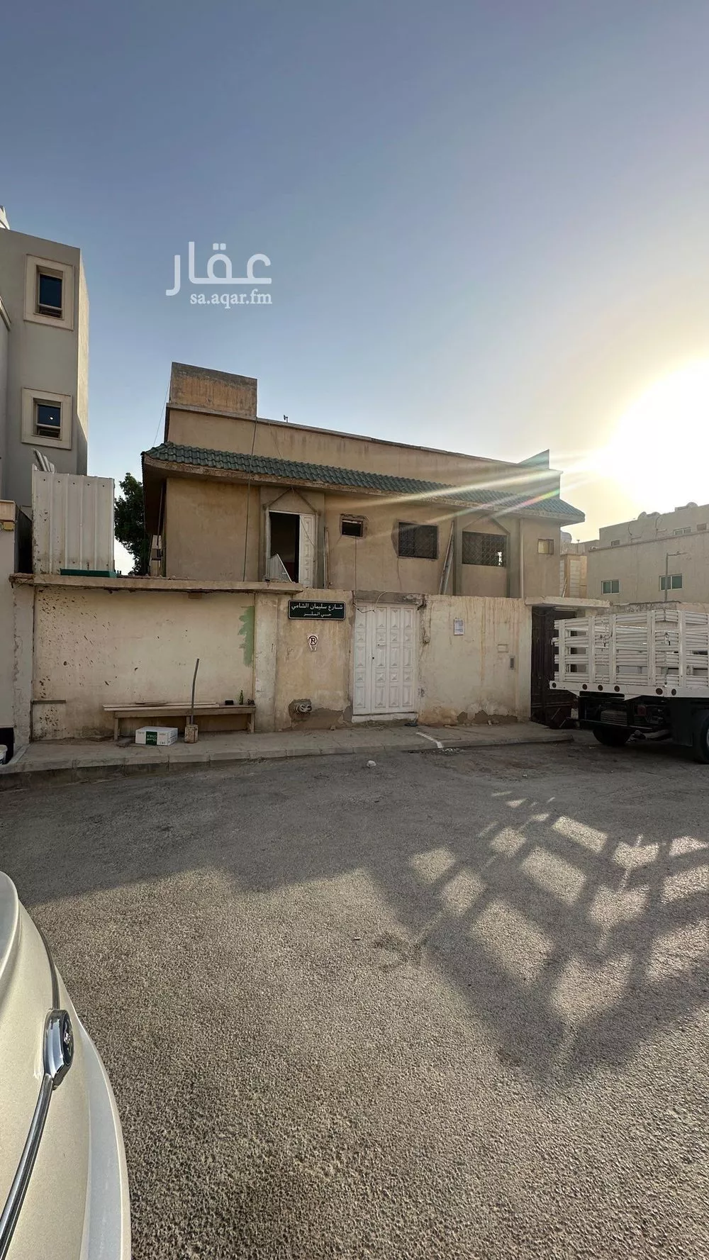 فيلا للبيع في شارع عثمان العكبري, حي الملز, مدينة الرياض, منطقة الرياض 1 صورة