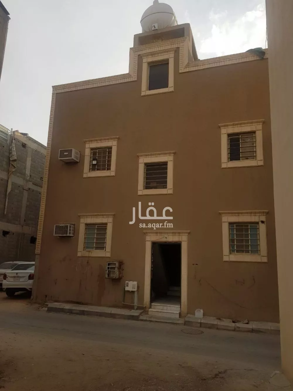 فيلا للبيع في شارع أبي مسلم المؤيد, حي الشميسي, مدينة الرياض, منطقة الرياض 1 صورة