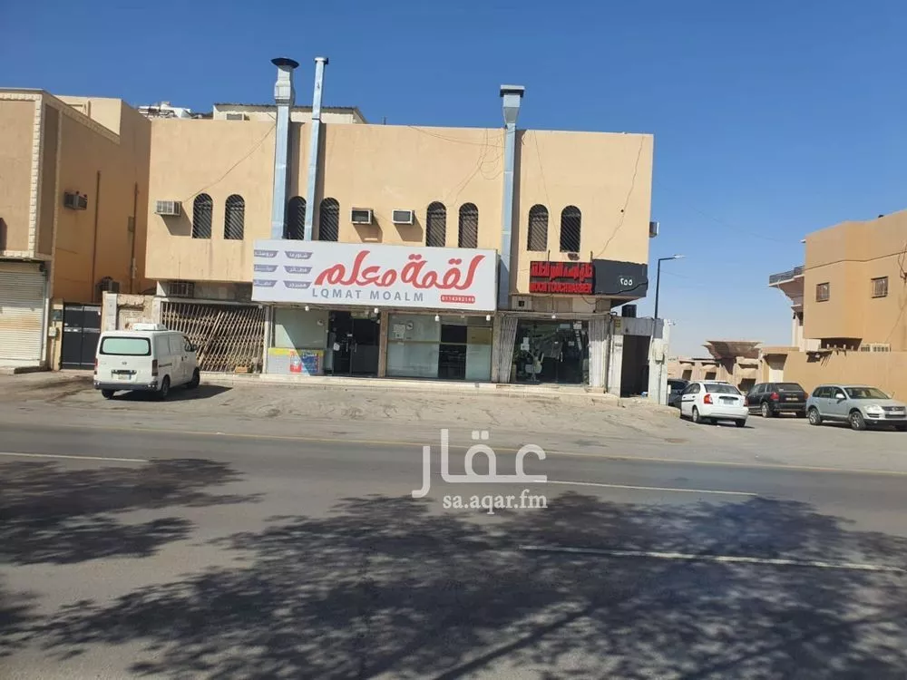 عمارة للبيع في شارع الامام ابي حنيفة, حي العريجاء الأوسط, مدينة الرياض, منطقة الرياض 1 صورة