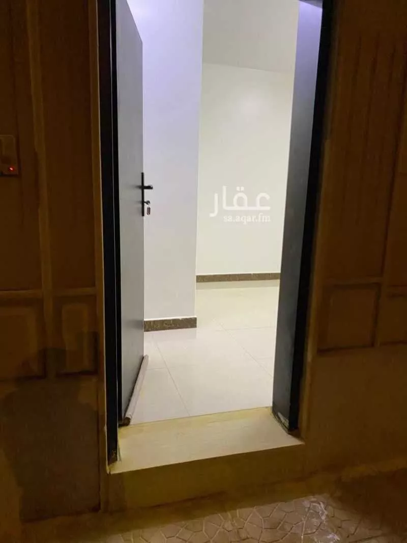 غرفة للإيجار في شارع رقم 250, حي النرجس, مدينة الرياض, منطقة الرياض 1 صورة