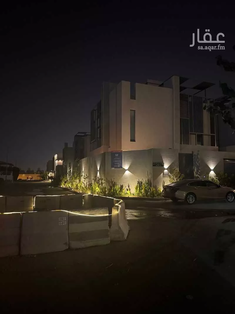 فيلا للبيع في شارع ابن يحيى الرعيني, حي العارض, مدينة الرياض, منطقة الرياض 1 صورة